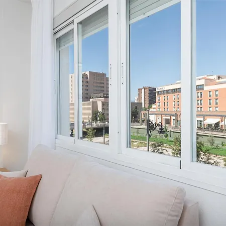 Iloftmalaga Pasillo De Atocha Apartman